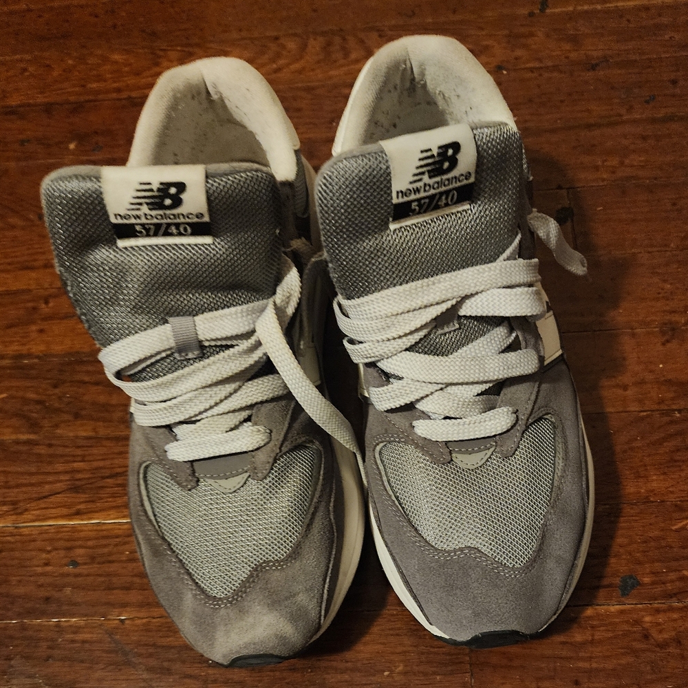 New Balance Mens Sz 14